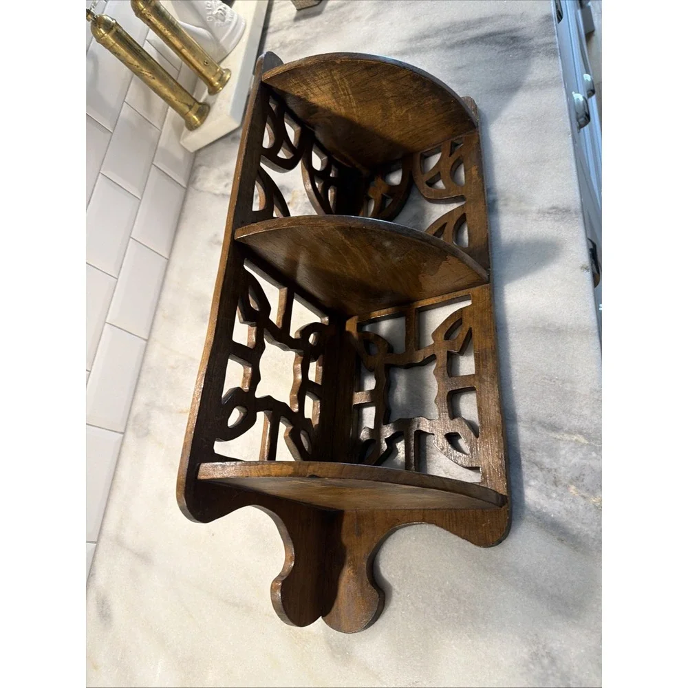 Vintage Butler 24in Corner Shelf Wood Fretwork Victorian Ornate Scrollwork GW005